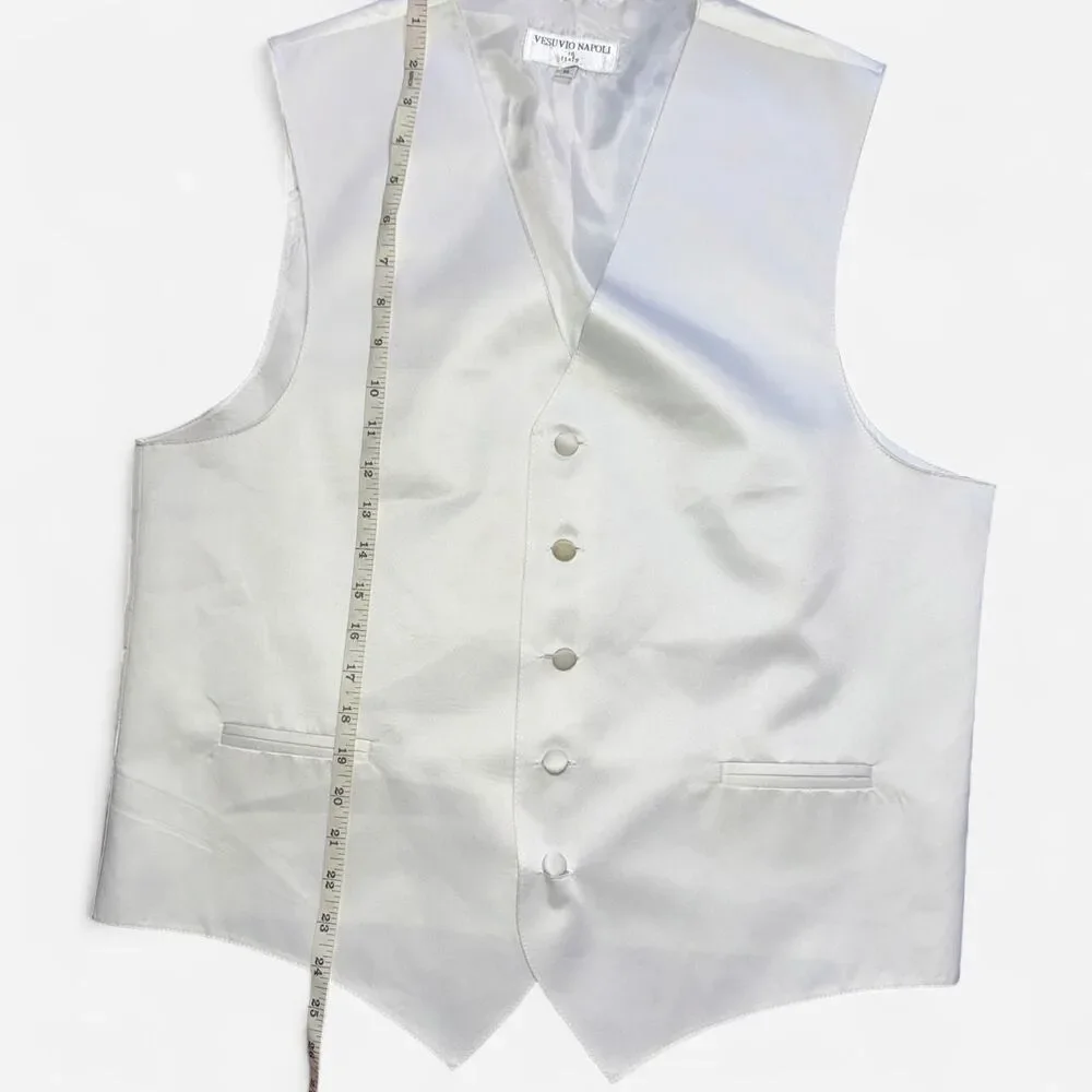 White Suit / Tuxedo Vest; Size MENS MEDIUM